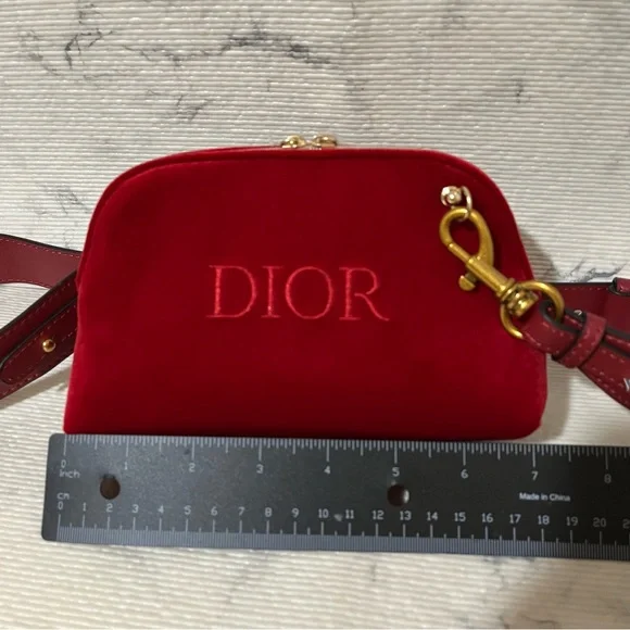 Dior Beauty Red Mini Velvet Bag - Picture 15 of 17